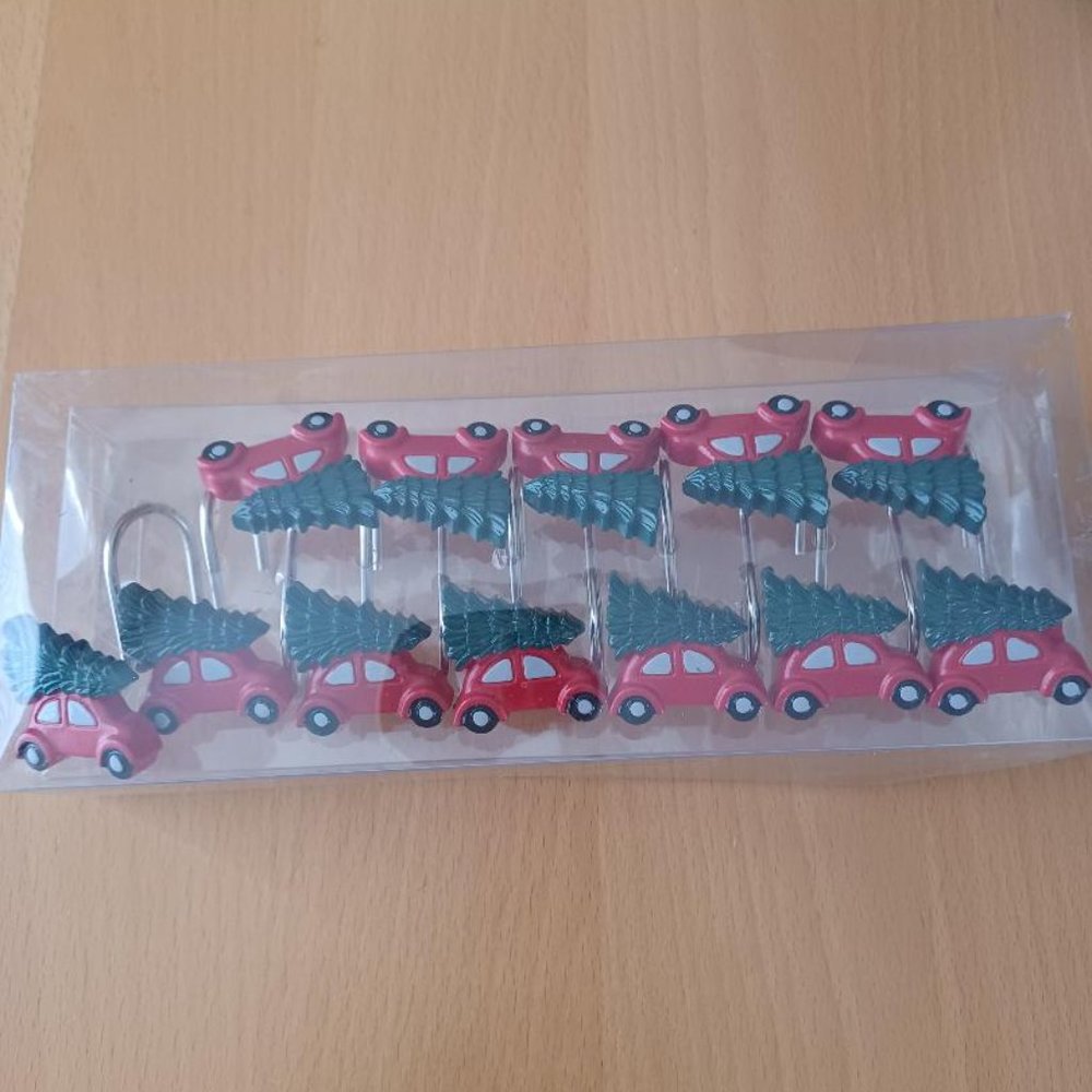 NEW IN BOX - Shower curtain holders - Red truck with Christmas tree